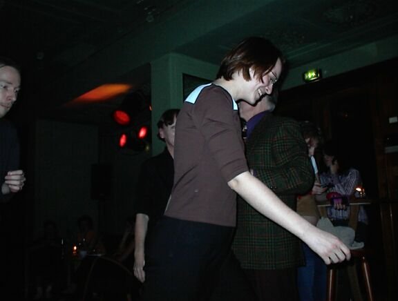 2002-11-22 Record Hop im Grünen Salon