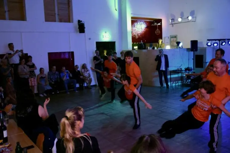 DanceCamp2019